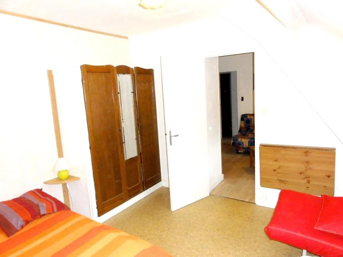 Appartement De 2 Chambres Avec Vue Sur La Ville Jardin Clos Et Wifi A La Bourboule